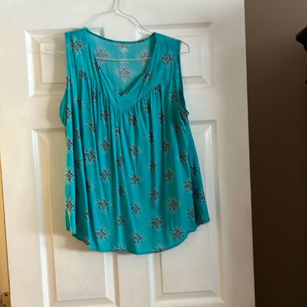 Floral blue tank top